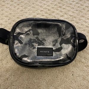 STATE CAMO BELT BAG